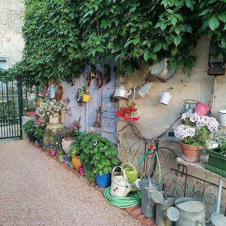 Au Relais Fleuri Bed and Breakfast Gilette Εξωτερικό φωτογραφία